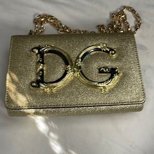 I am selling Dolce & Gabbana designer bag